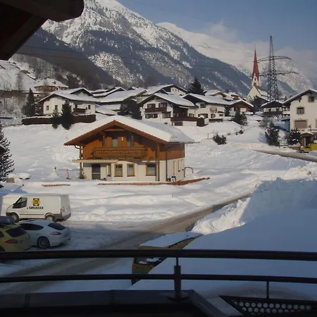 Schultes Pettneu am Arlberg